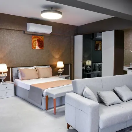 Pier21 House Apart-hotel *