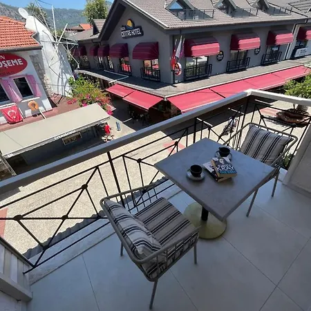 Pier21 House Apart-hotel